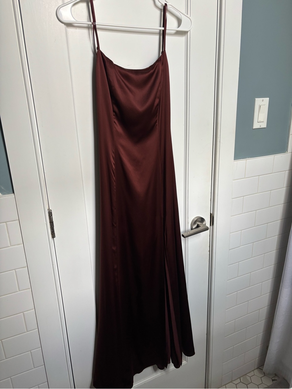 Reformation Melina Silk Dress in Mahogany - Picture 5 of 6